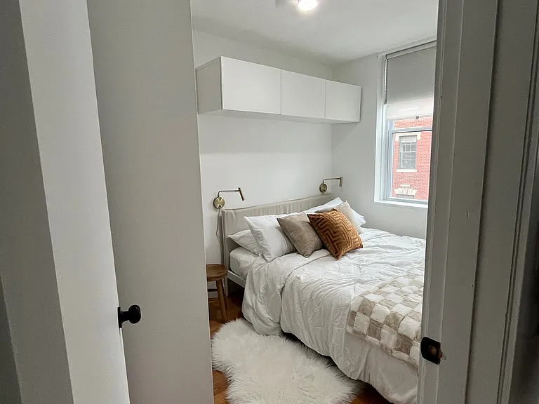 84 W Cedar St #5 — Photo 13