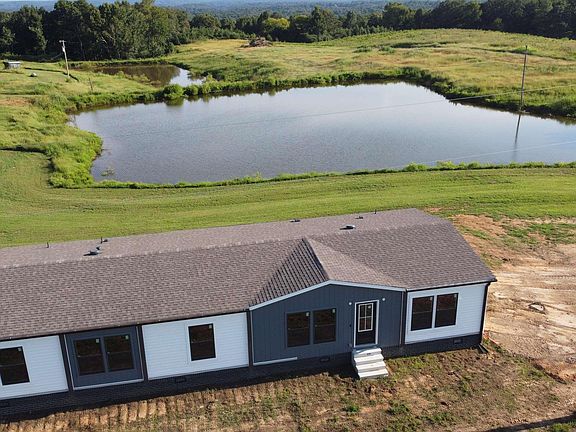 5th image of 1002 County Road 449
