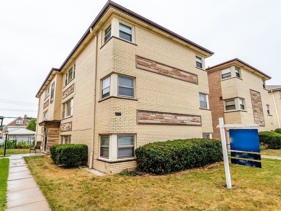 1st image of 7418 N Harlem Ave #3