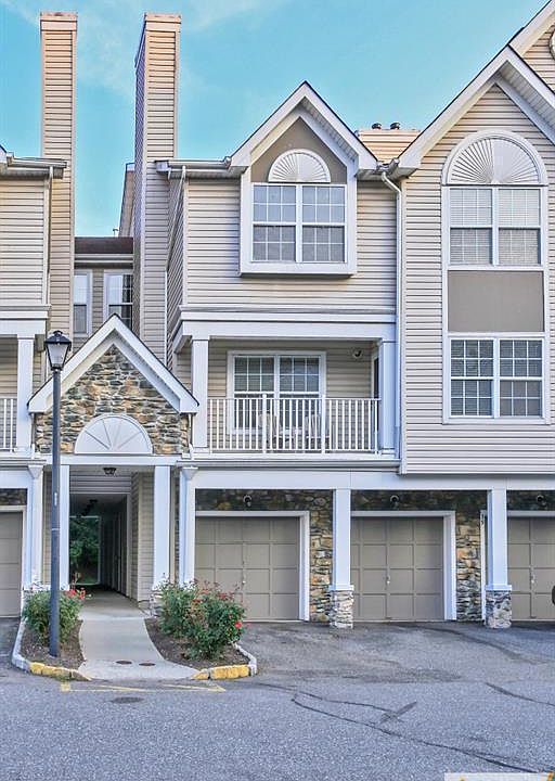 3 Bedroom Houses For Rent In Edison Nj 68 Lahiere Ave Edison Nj 08817