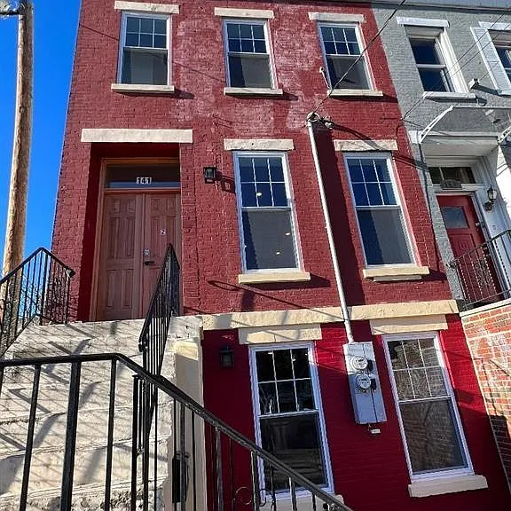 141 Halladay St — Photo 10