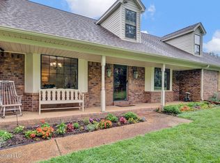 8140 Hunters Hill Cv, Olive Branch, MS 38654