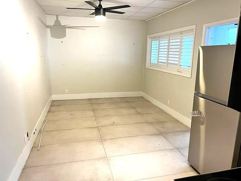 1541 Cordova Rd #205 — Photo 6