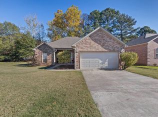 8060 Nora Ln, Sherwood, AR 72120