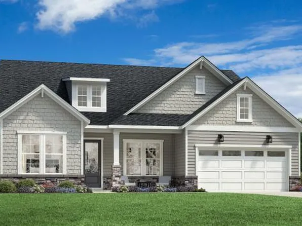 445 Dunton St, Holly Springs, NC 27540