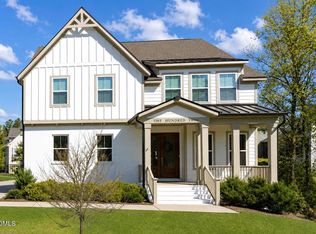 104 River Ledge Dr, Holly Springs, NC 27540