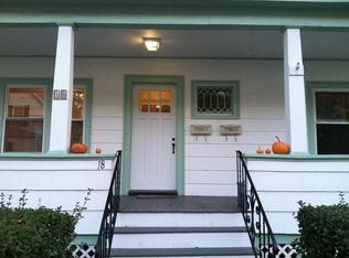 18 Mapledale Pl #2, Swampscott, MA 01907