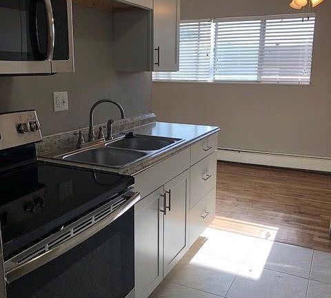 2nd image of 2034 9th St APT 34
