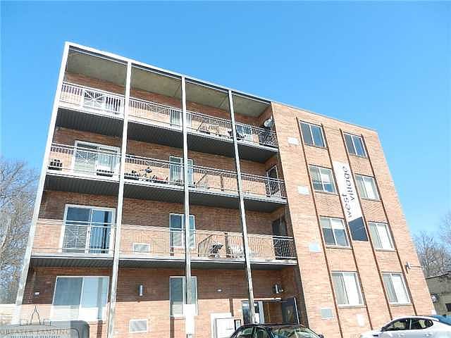 1st image of 400 E Hillside Ct #7