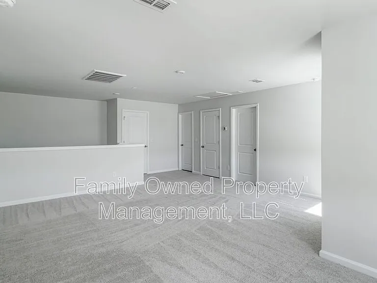 519 Donnas View Way — Photo 26