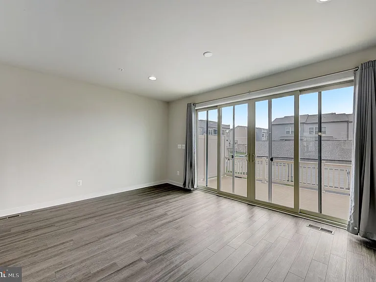 3608 Timber Green Dr — Photo 20