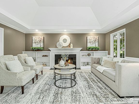 4th image of 20625 NE 34th Place