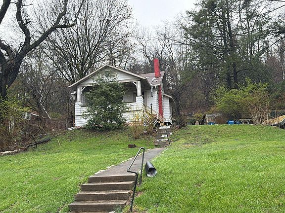 2nd image of 8539 Westwood Rd