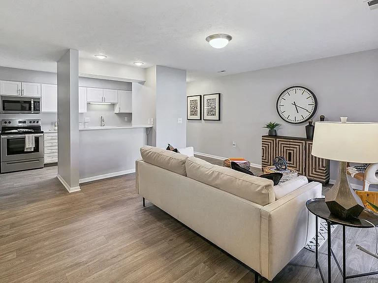 The Donovan Apartment Homes — Photo 4