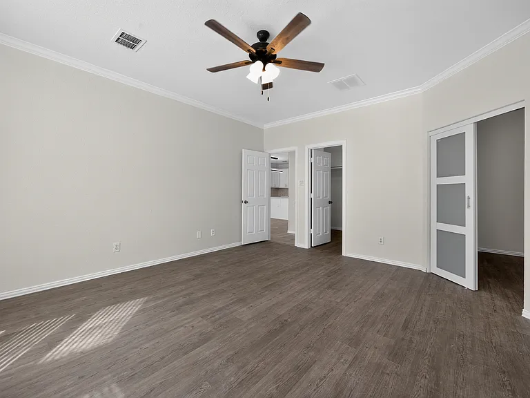 1521 Stanford Dr — Photo 23