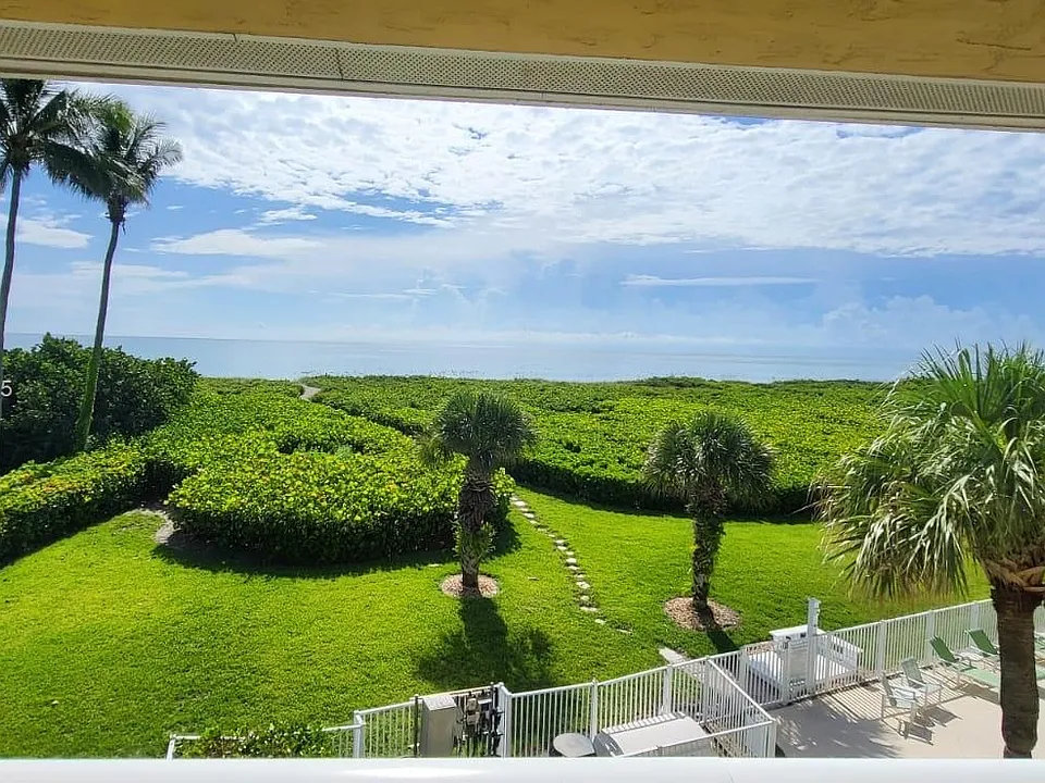 1550 S Ocean Dr #16