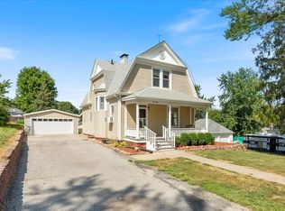 318 W 6th St, Logan, IA 51546