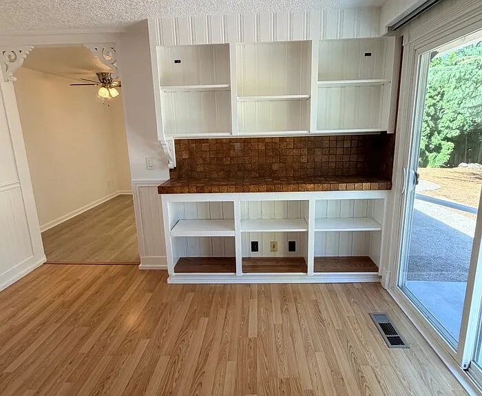 6789 Larson Ave — Photo 7