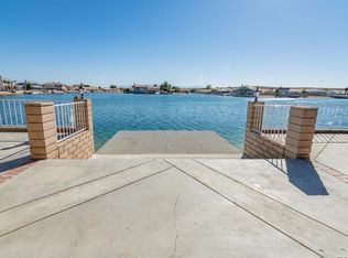 26418 Blue Water Rd, Helendale, CA 92342