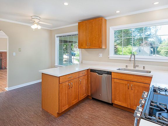 Open kitchen concept with eating area adjacent