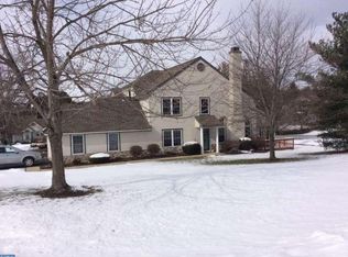 148 Hawthorne Ct, Wyomissing, PA