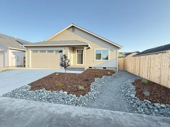 1318 Washington Ave, McKinleyville, CA 95519