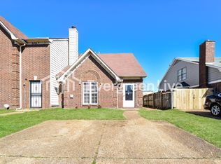 6894 Snyder Rd, Memphis, TN 38141