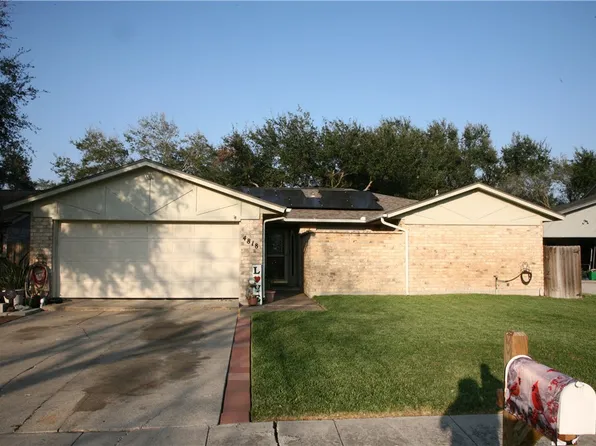 4818 Meadow Vale Cir, Corpus Christi, TX 78413