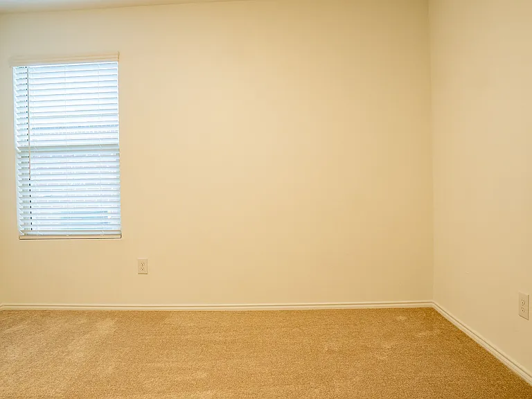 15137 Tejano St — Photo 15