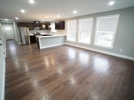 3351 Oakland Ave, Minneapolis, MN
