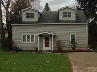 1729 W Gore Rd, Erie, PA 16509