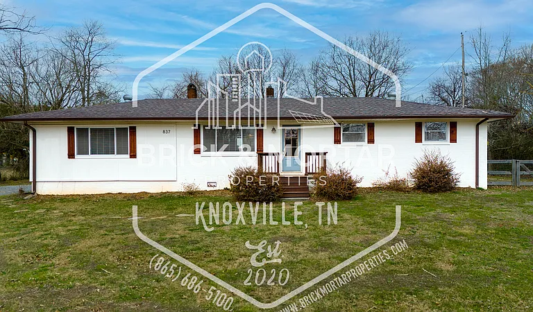 837 Teffeteller Ln — Photo 1