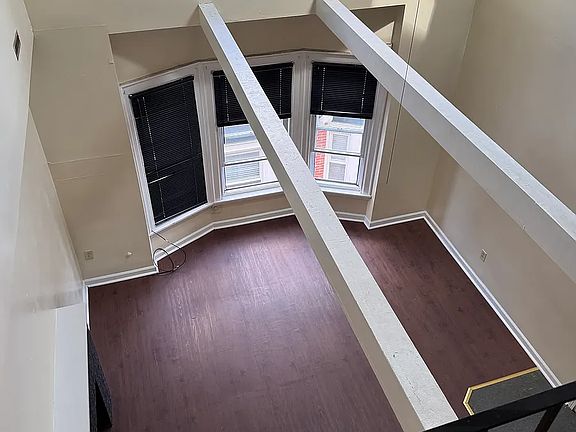 4th image of 126 Bidwell Pkwy #6