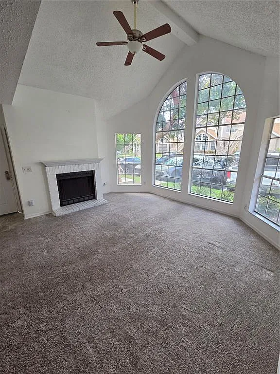 2 bed, 2.0 bath, 992 sqft, $1,600 — Photo 4