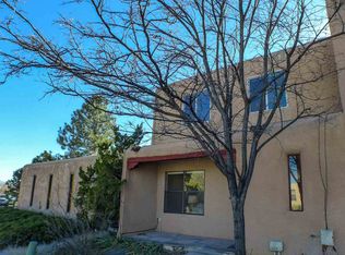 377 Cheryl Ave, White Rock, NM 87544