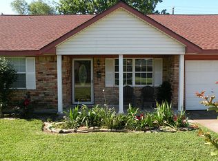 2726 Estate Dr, Deer Park, TX 77536