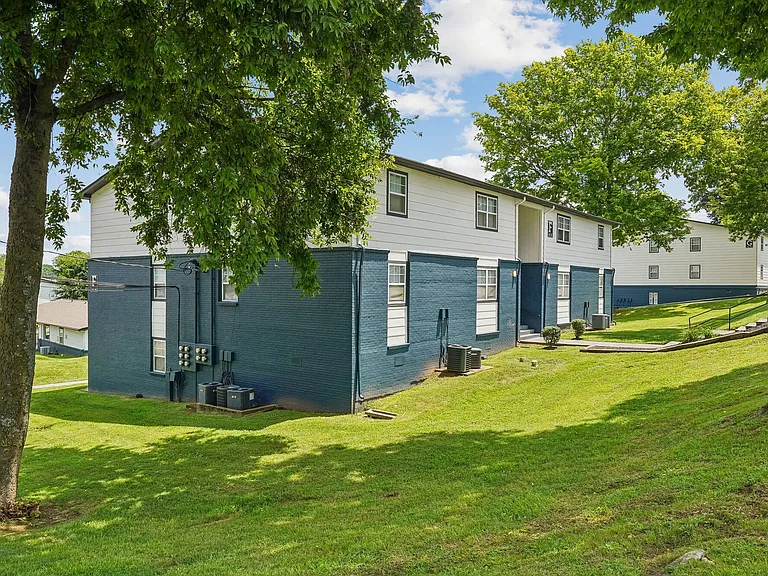 The Ashley Exterior Comunity