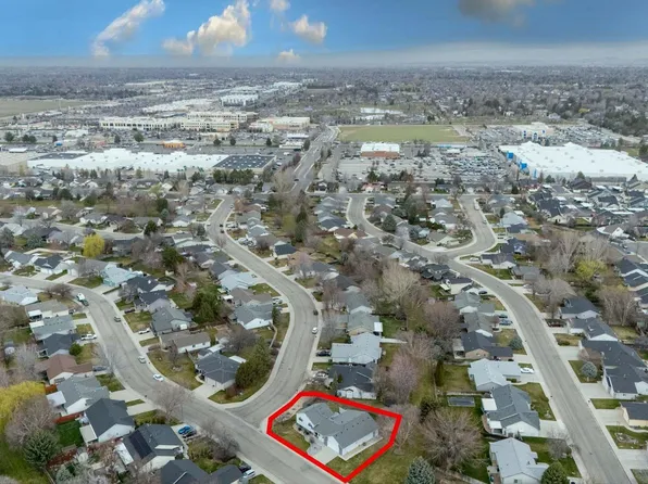 3892 E Eisenhower Dr, Meridian, ID 83642