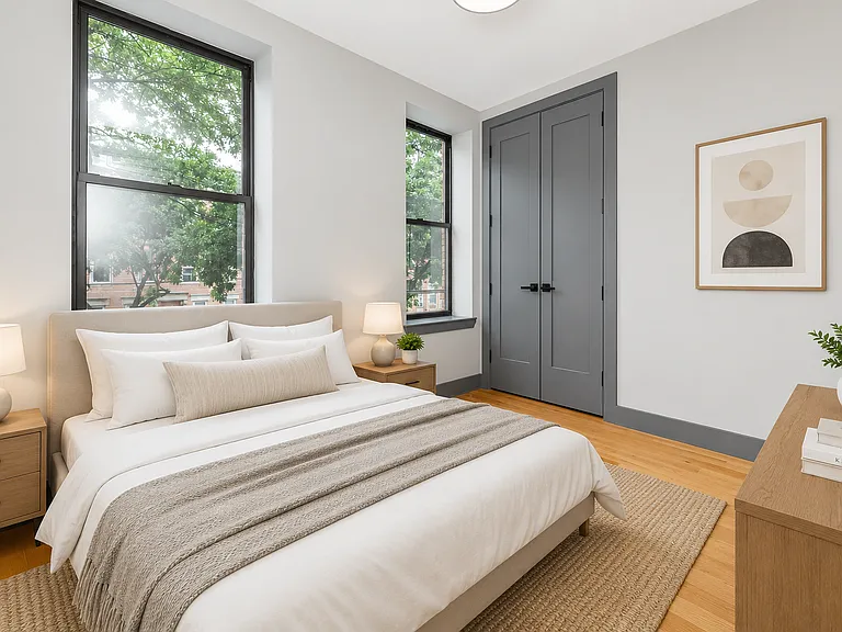 1706 Gates Ave #2L — Photo 3