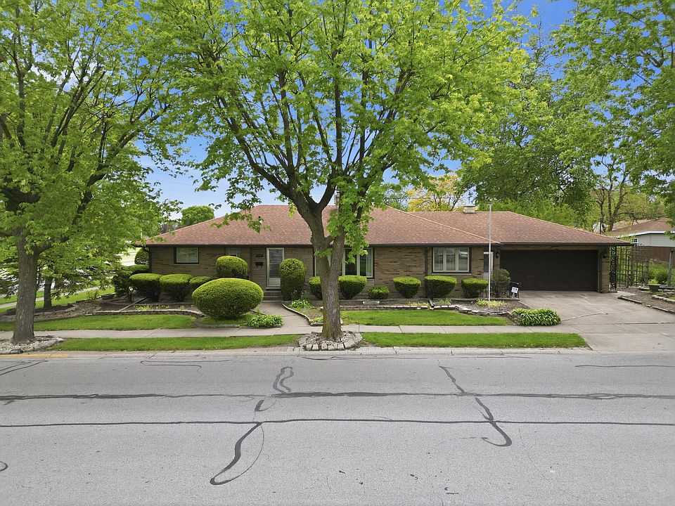 1st image of 8505 5th St