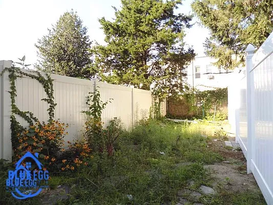 Rented by Blue Egg Realty Corp | media 2