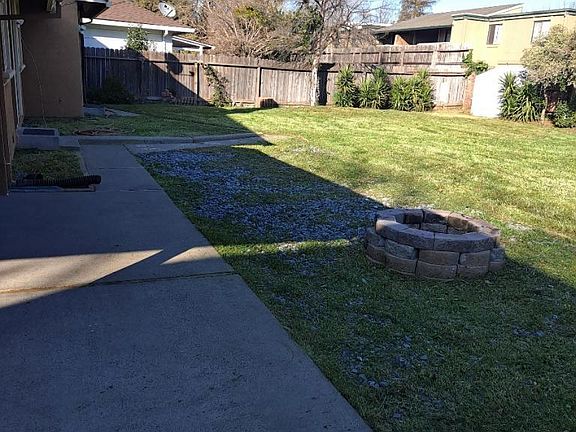 2nd image of 7967 Hanford Way
