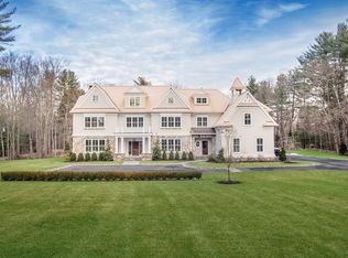 375 West Rd #R, New Canaan, CT 06840