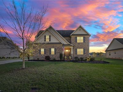 120 Wyatt Dr, Advance, NC, 27006