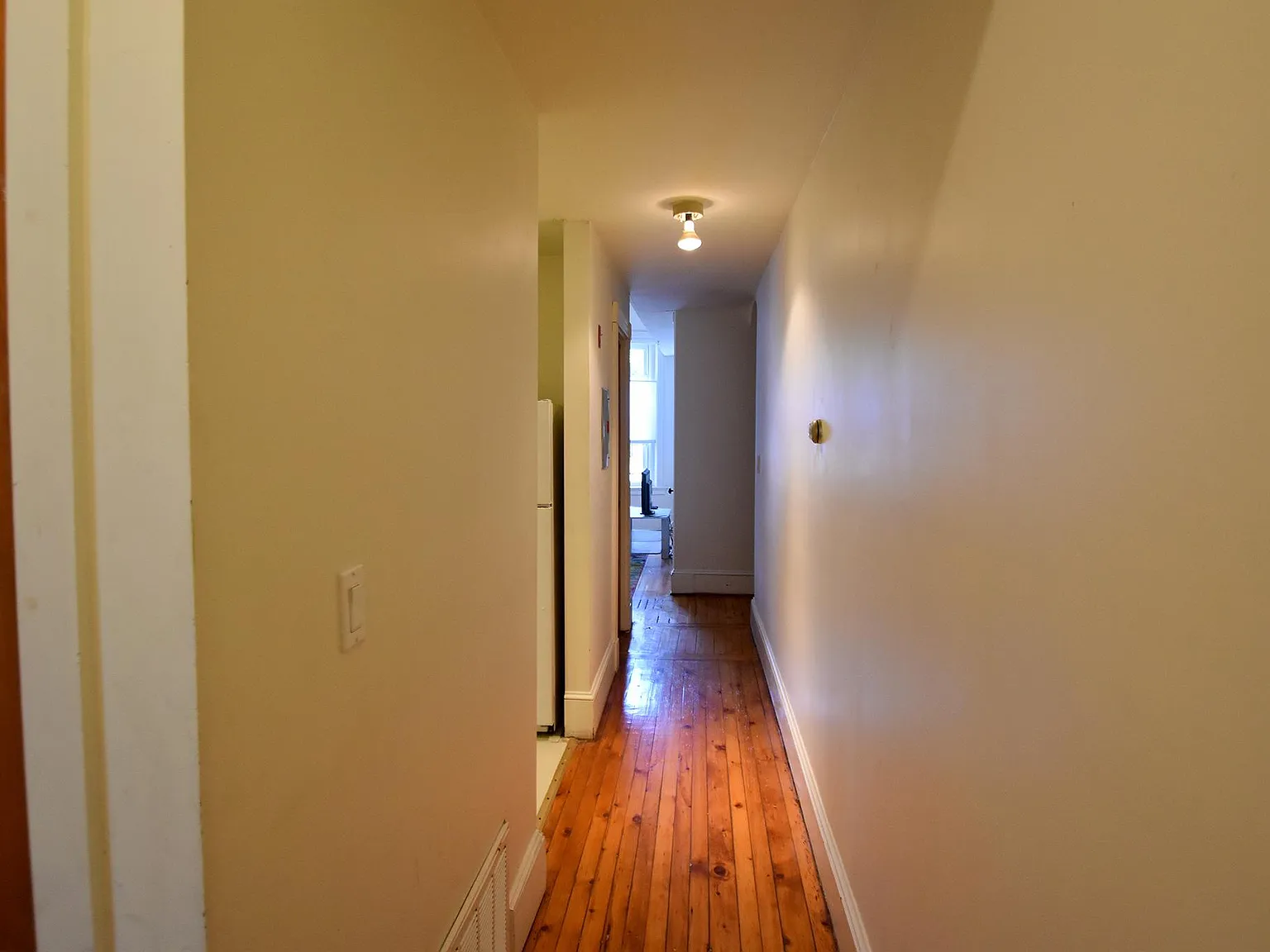 1 bed, 600 sqft, $1,795 — Photo 4