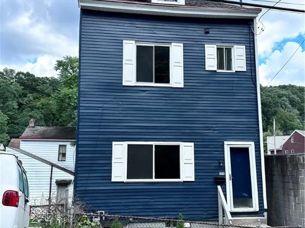 3036 Wadlow St, Pittsburgh, PA 15212