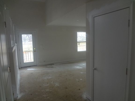 3rd image of 3971 Snowshoe Ave