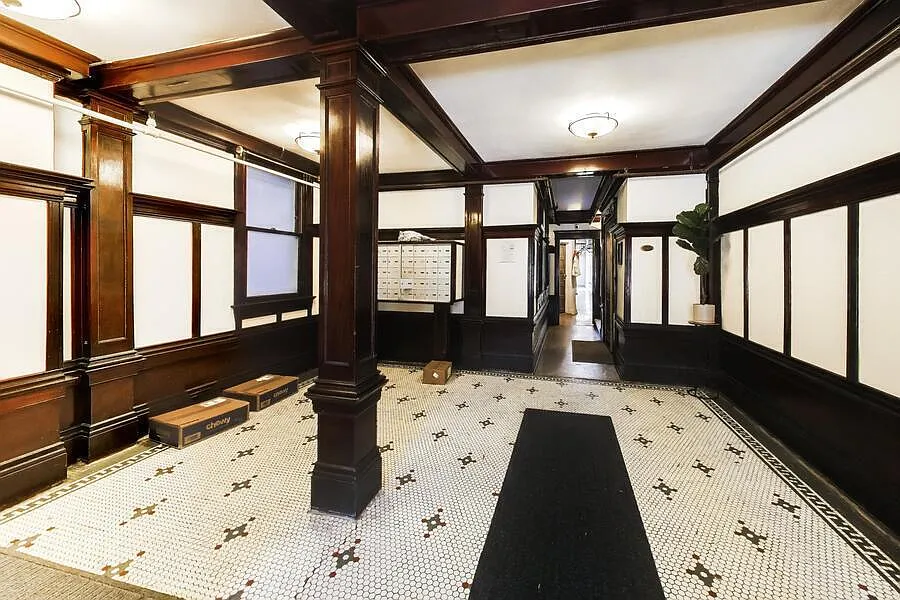 860 Bush Street — Photo 4