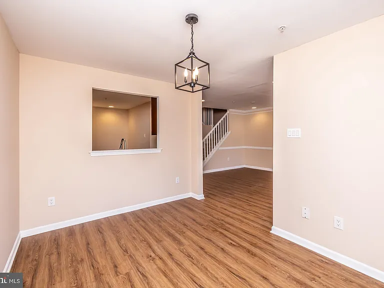 253 Flagstone Rd #7 — Photo 17
