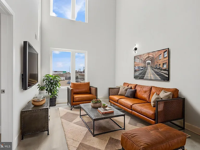 800 Callowhill St #10-3 — Photo 1
